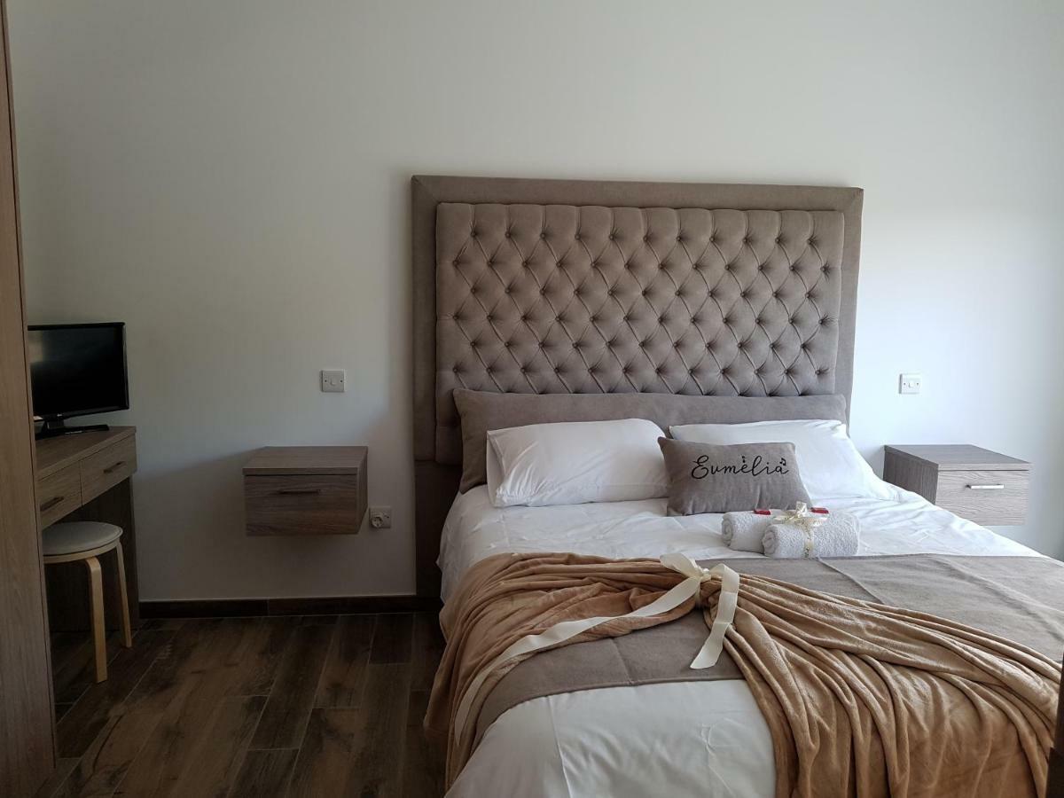 Evmelia Kakopetria Suites Buitenkant foto